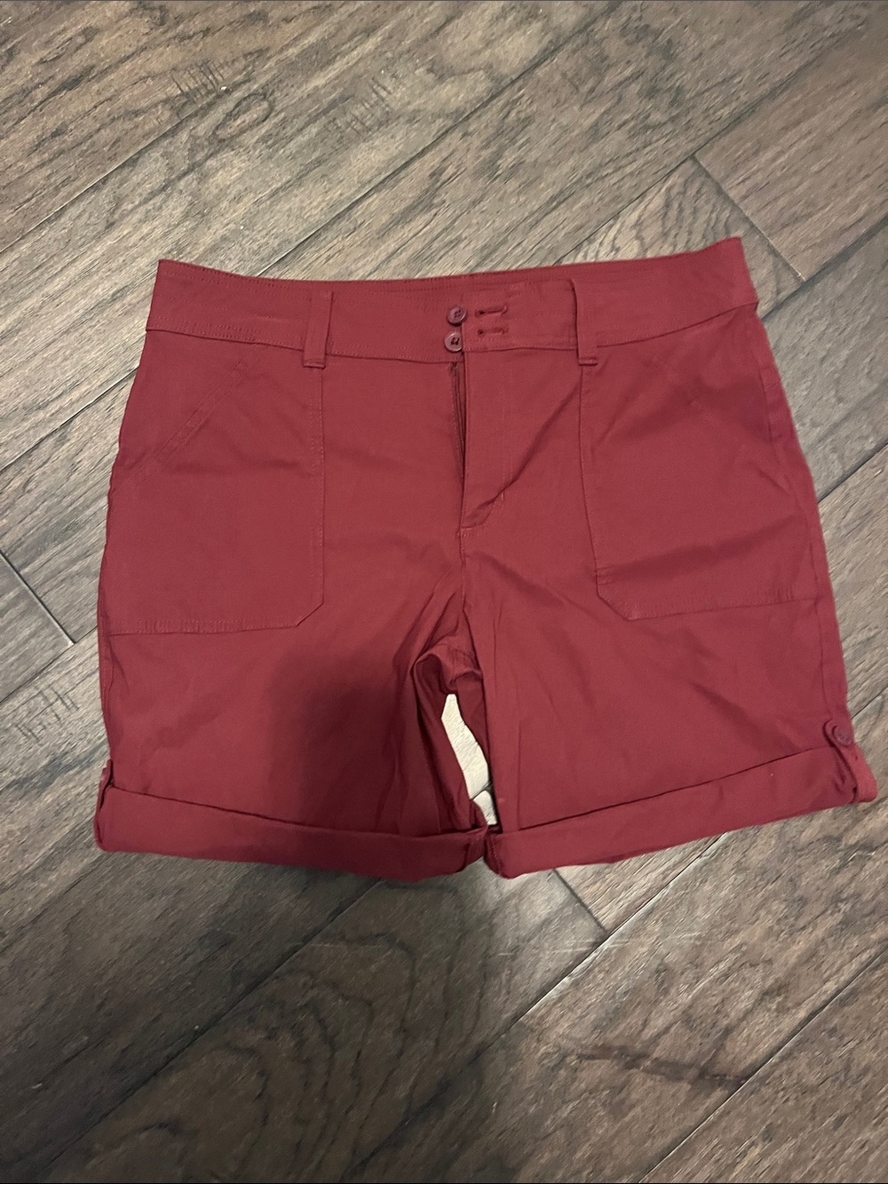 Eddie Bauer Women's Roll-Cuff Shorts - Deep Maroon